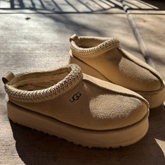 UGG women’s Tazz platform slippers mustard seed size 8 - Picture 3 of 8